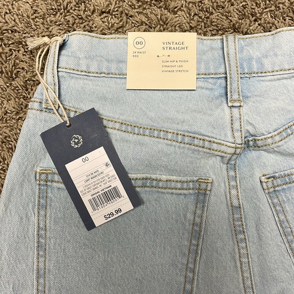 Jeans - Picture 3 of 5